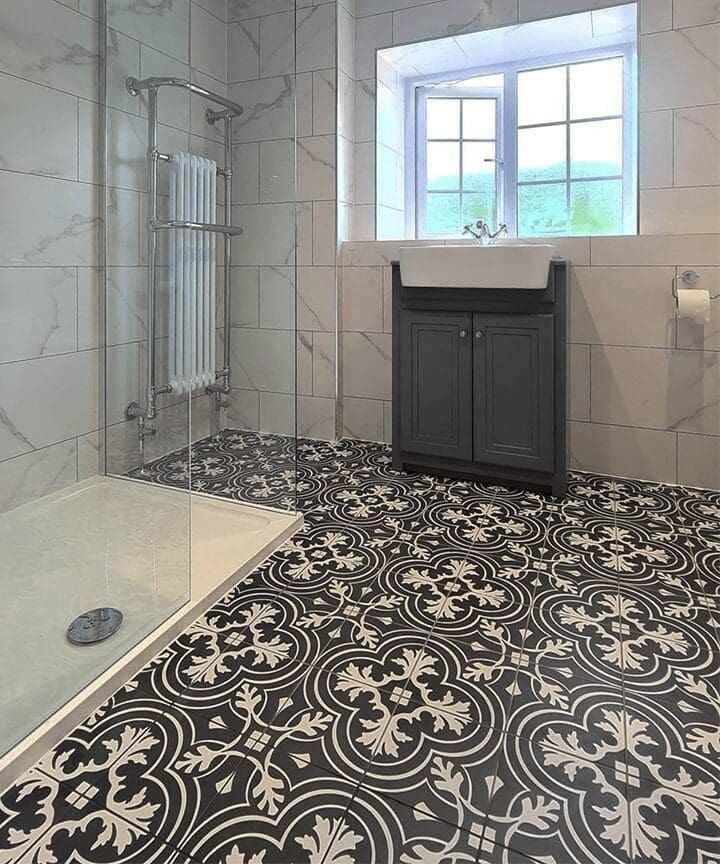 Image of a shower room fitted by Aquarella Bathrooms