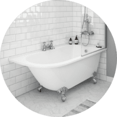 Bath display at Aquarella Bathrooms